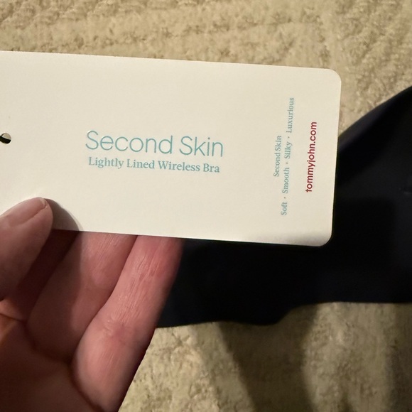 NWT Tommy John Second Skin Black Bra 36B - Picture 4 of 4